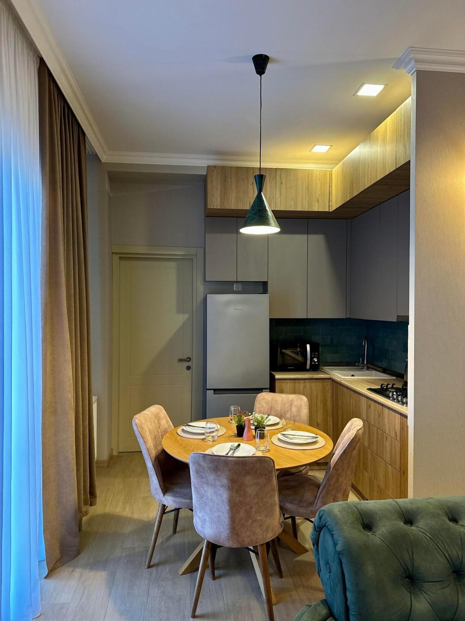 Downtown Apartment Kutaisi Exterior photo