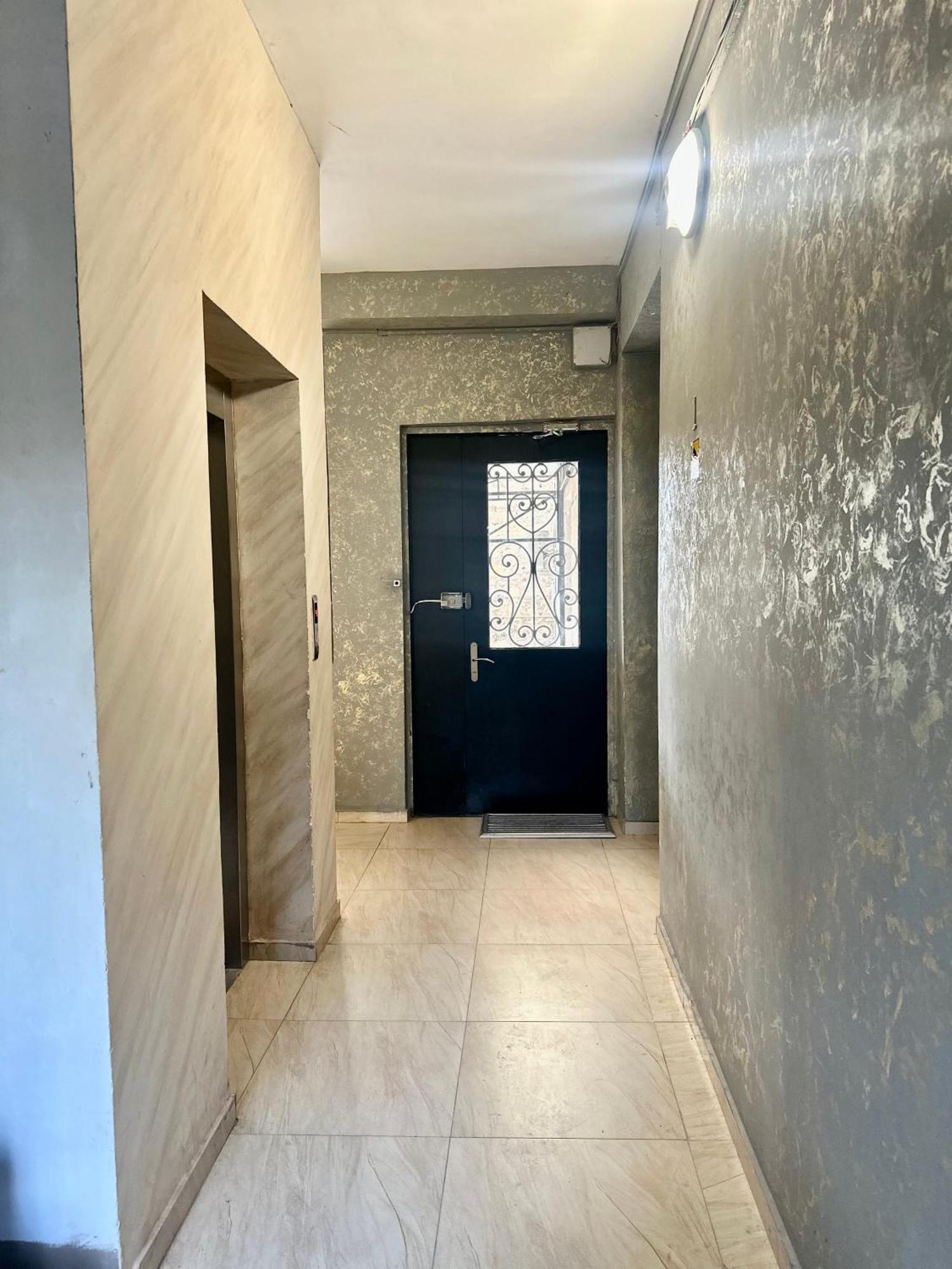 Downtown Apartment Kutaisi Exterior photo